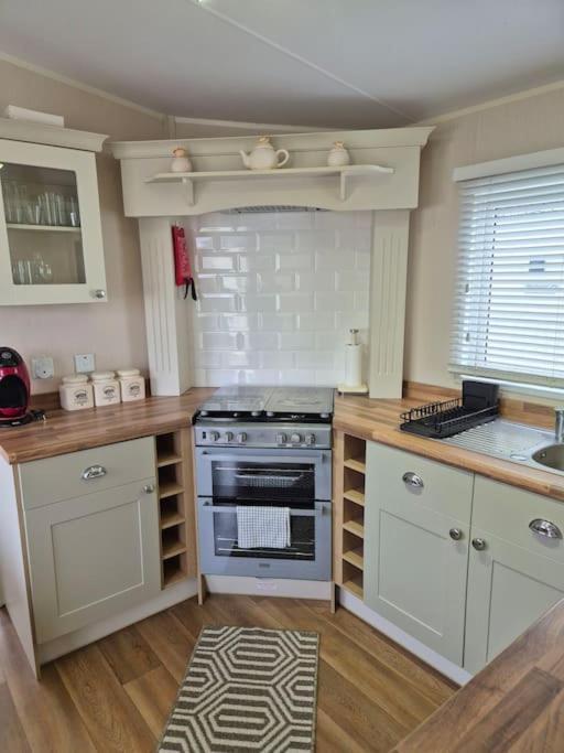 Amazing 2Bedroom Caravan In Lincoln, Tattershall Kültér fotó