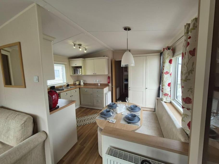 Amazing 2Bedroom Caravan In Lincoln, Tattershall Kültér fotó